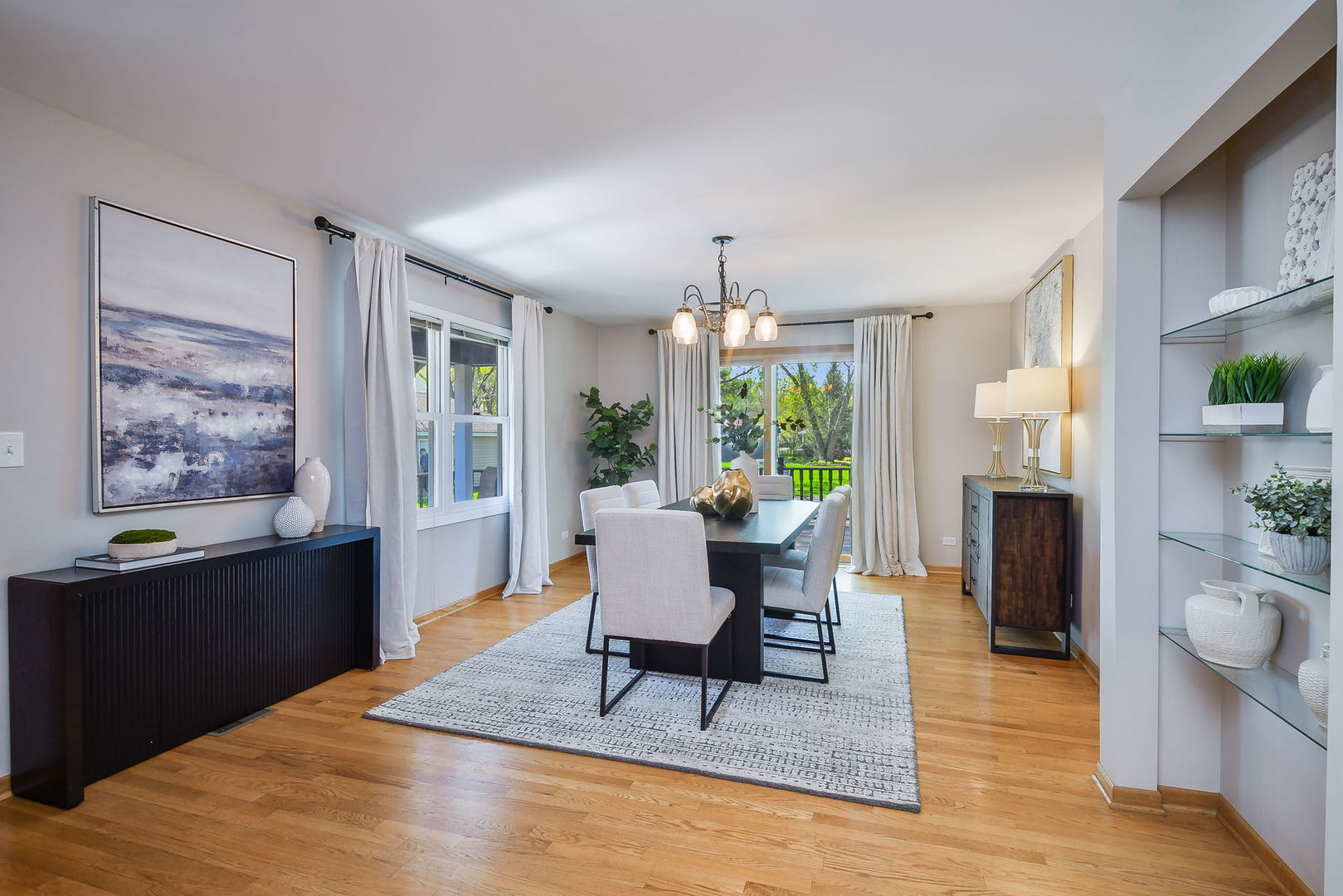 28W521 Warrenville Road