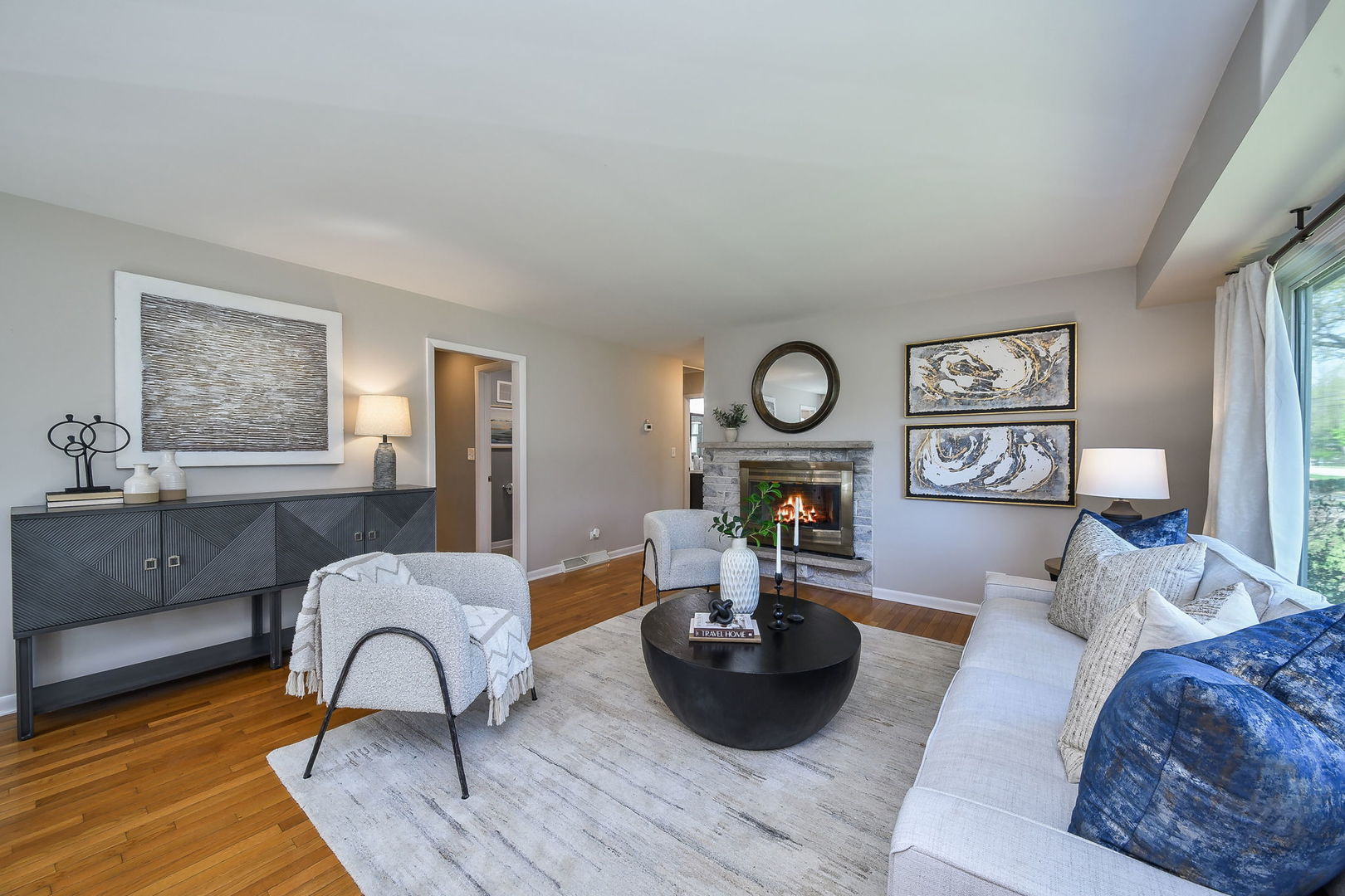 28W521 Warrenville Road