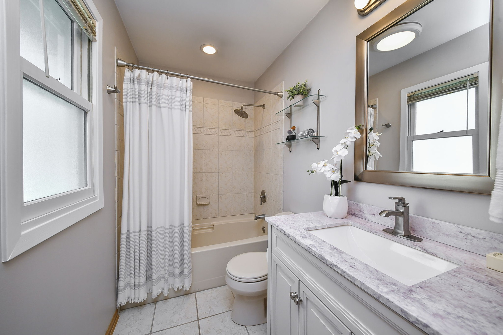 28W521 Warrenville Road