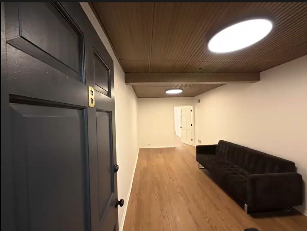114 N Hale Street Unit: B