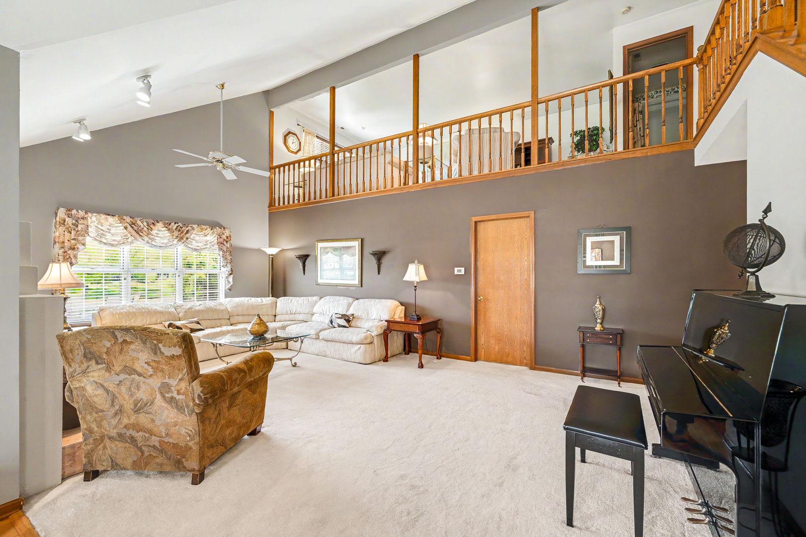 21068 W Hazelnut Lane