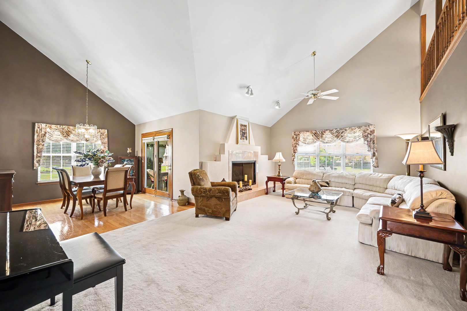 21068 W Hazelnut Lane