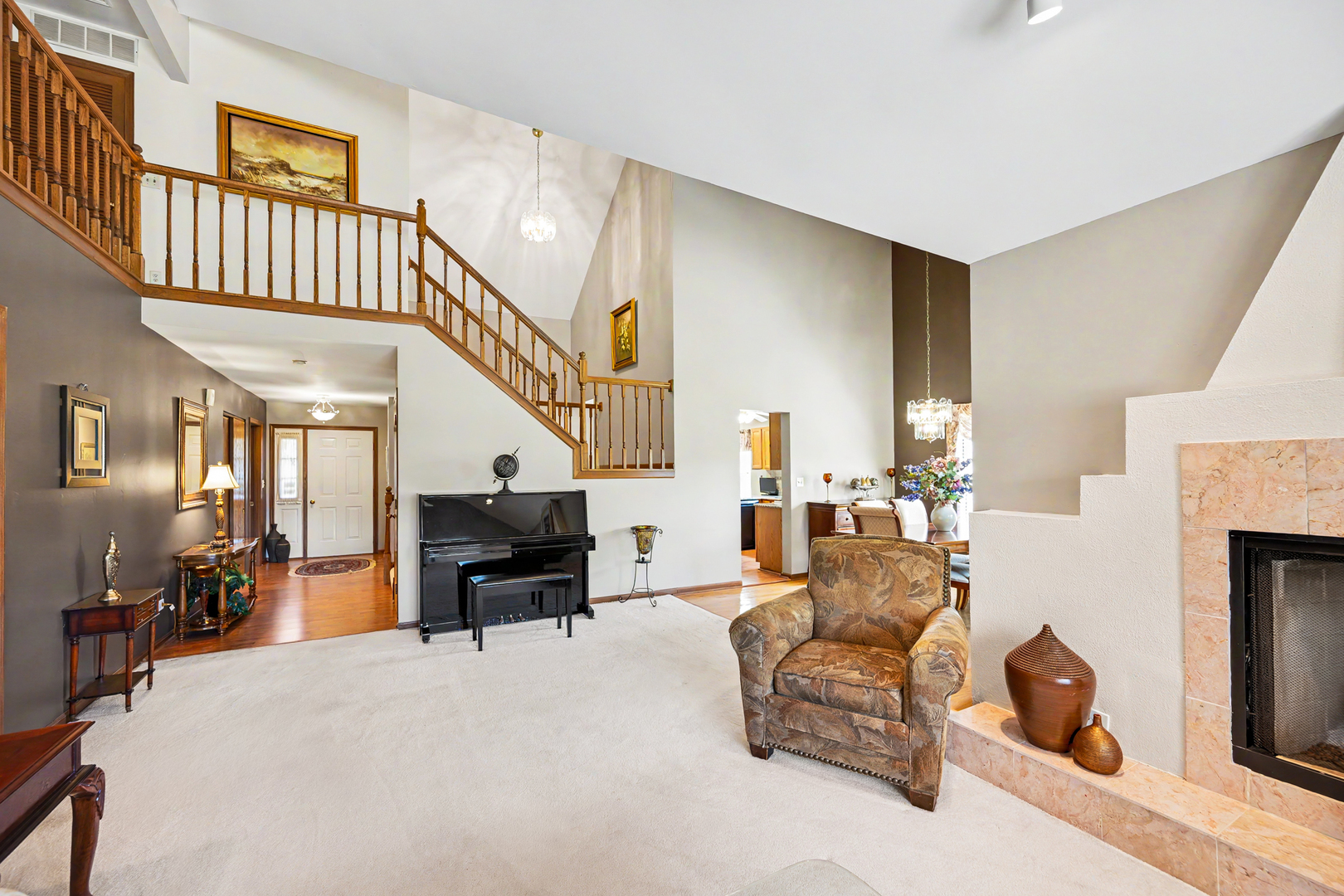 21068 W Hazelnut Lane
