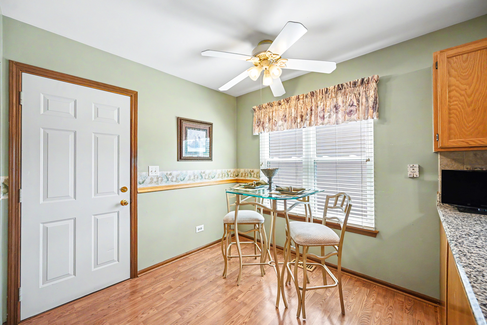 21068 W Hazelnut Lane