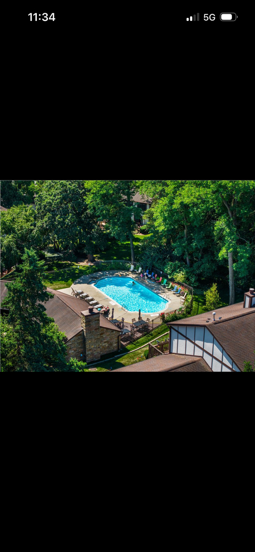 67 WHITE OAK Circle