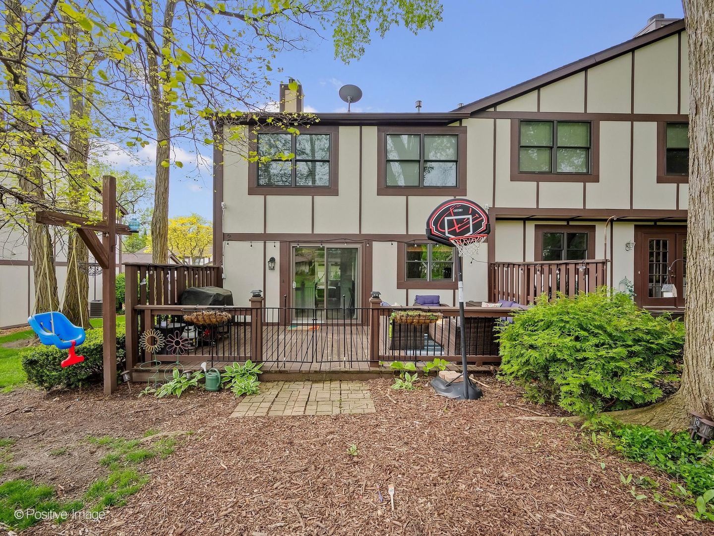 67 WHITE OAK Circle