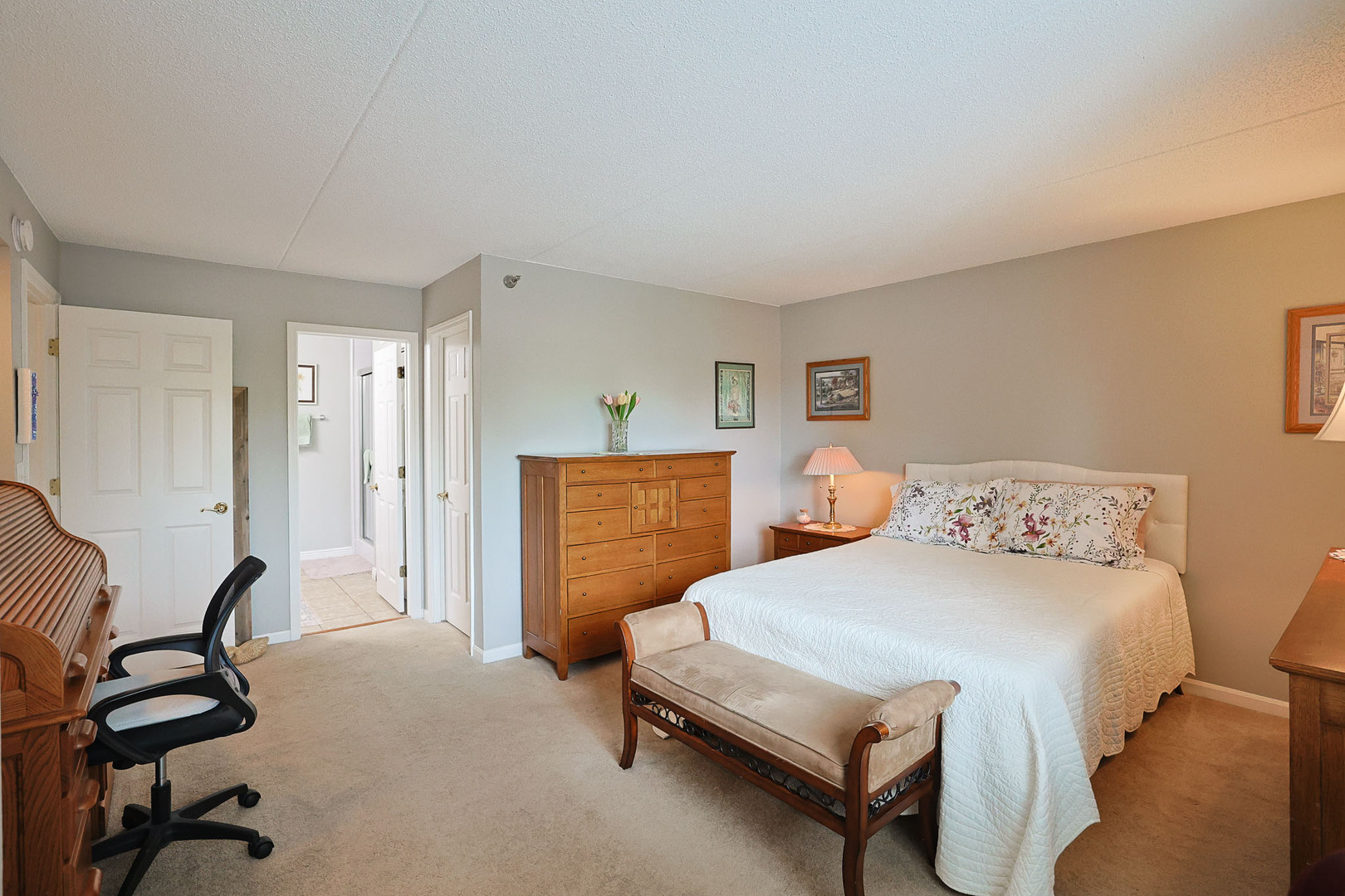 1 Bloomingdale Place Unit: 200
