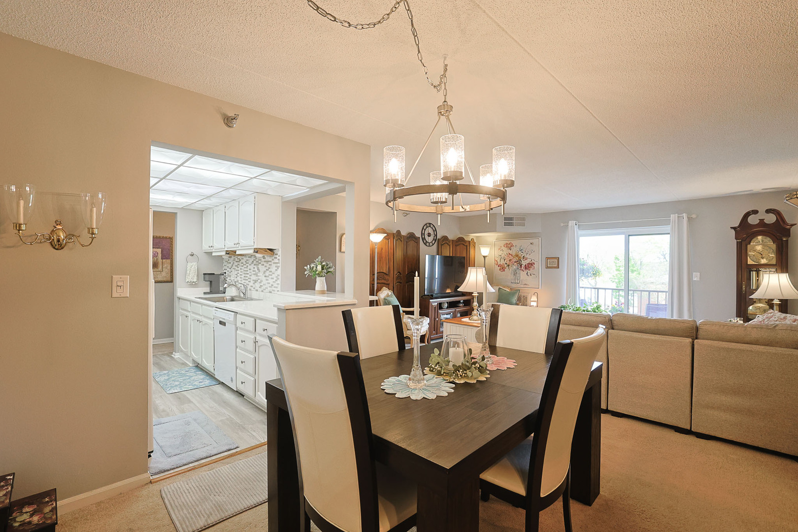 1 Bloomingdale Place Unit: 200