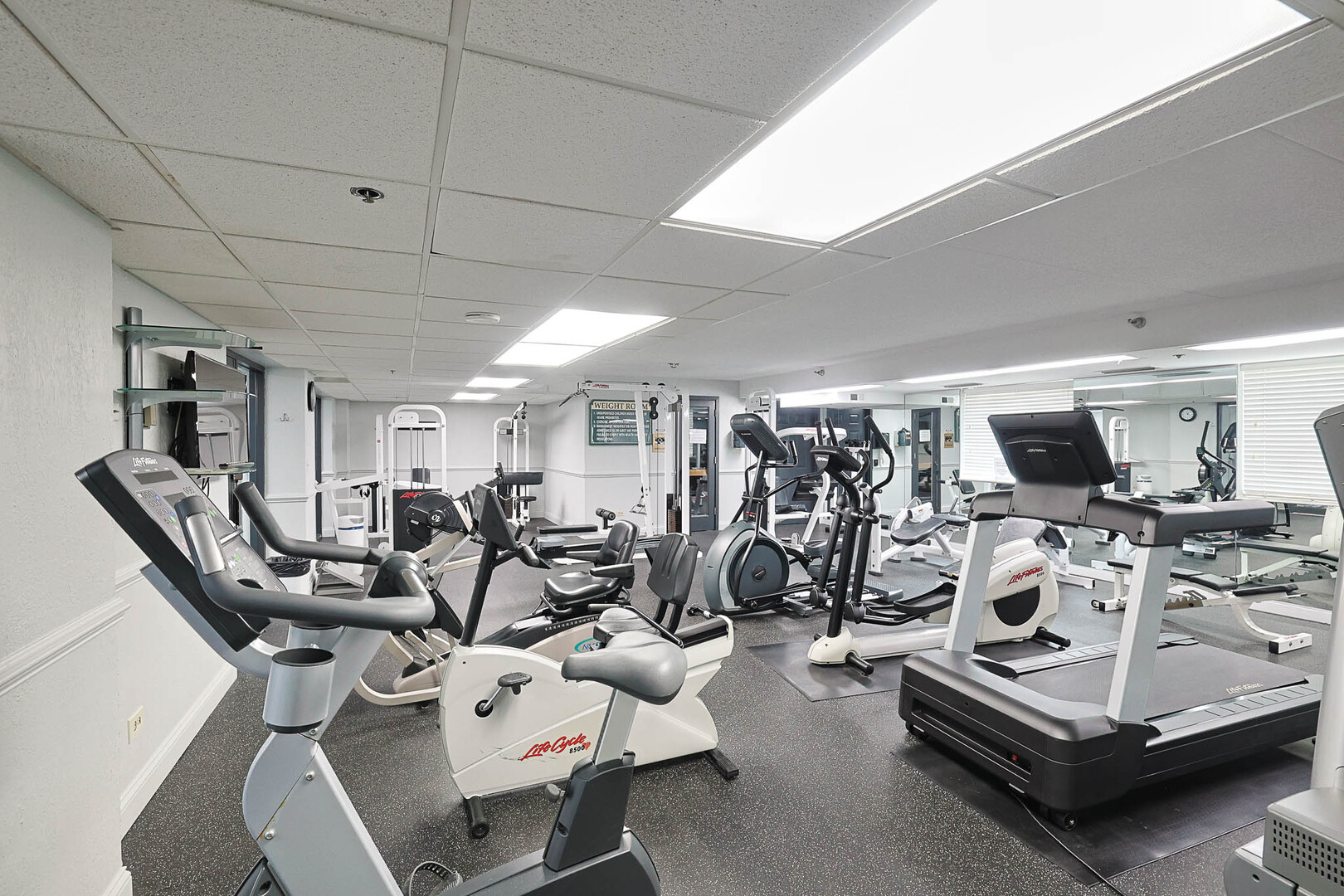 1 Bloomingdale Place Unit: 200
