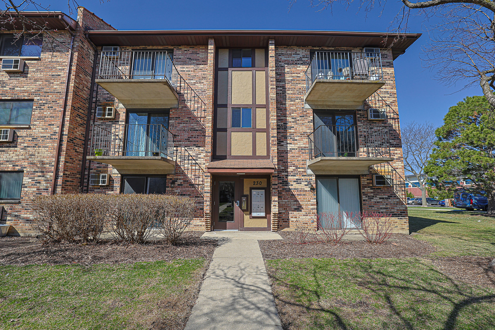 230 Klein Creek Court Unit: F