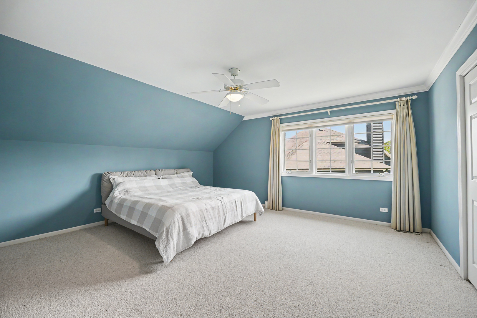 994 Chadwick Court