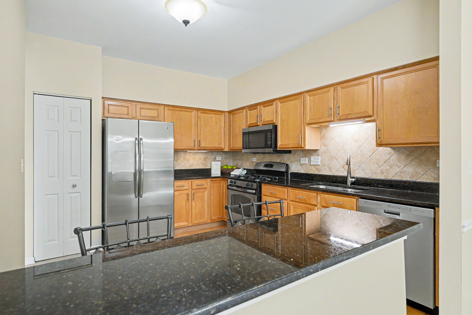 1452 QUINCY BRIDGE Court Unit: 1452