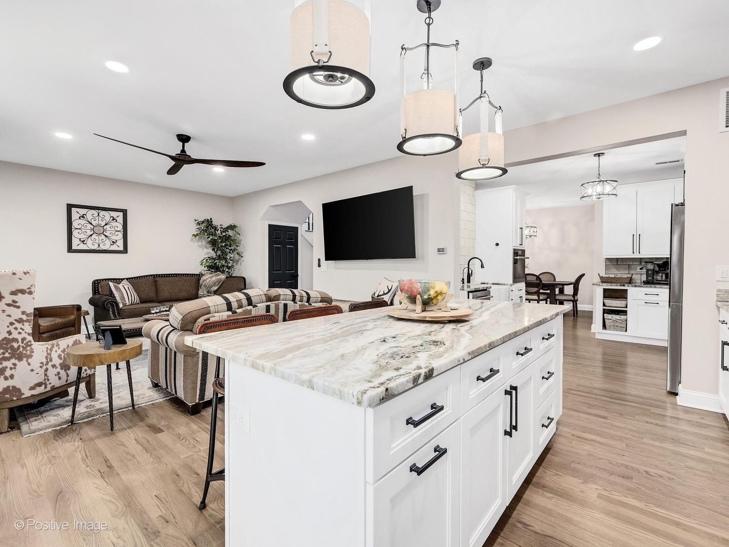 324 Turnberry Lane
