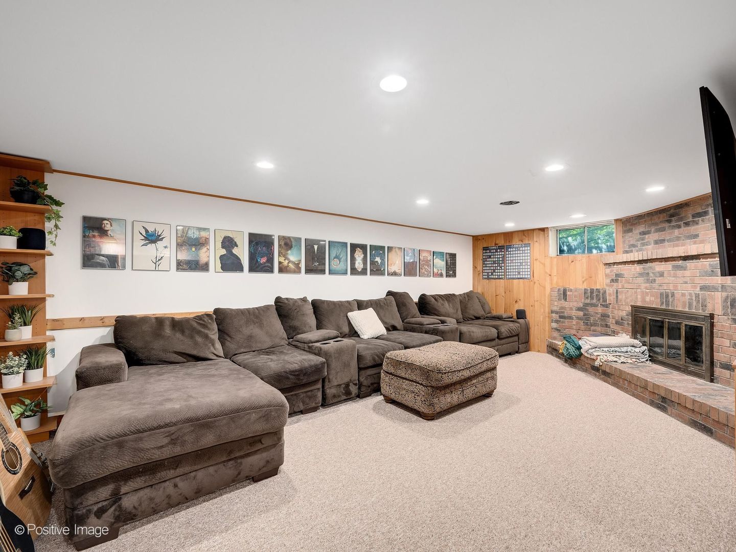 1019 WAKEMAN Avenue
