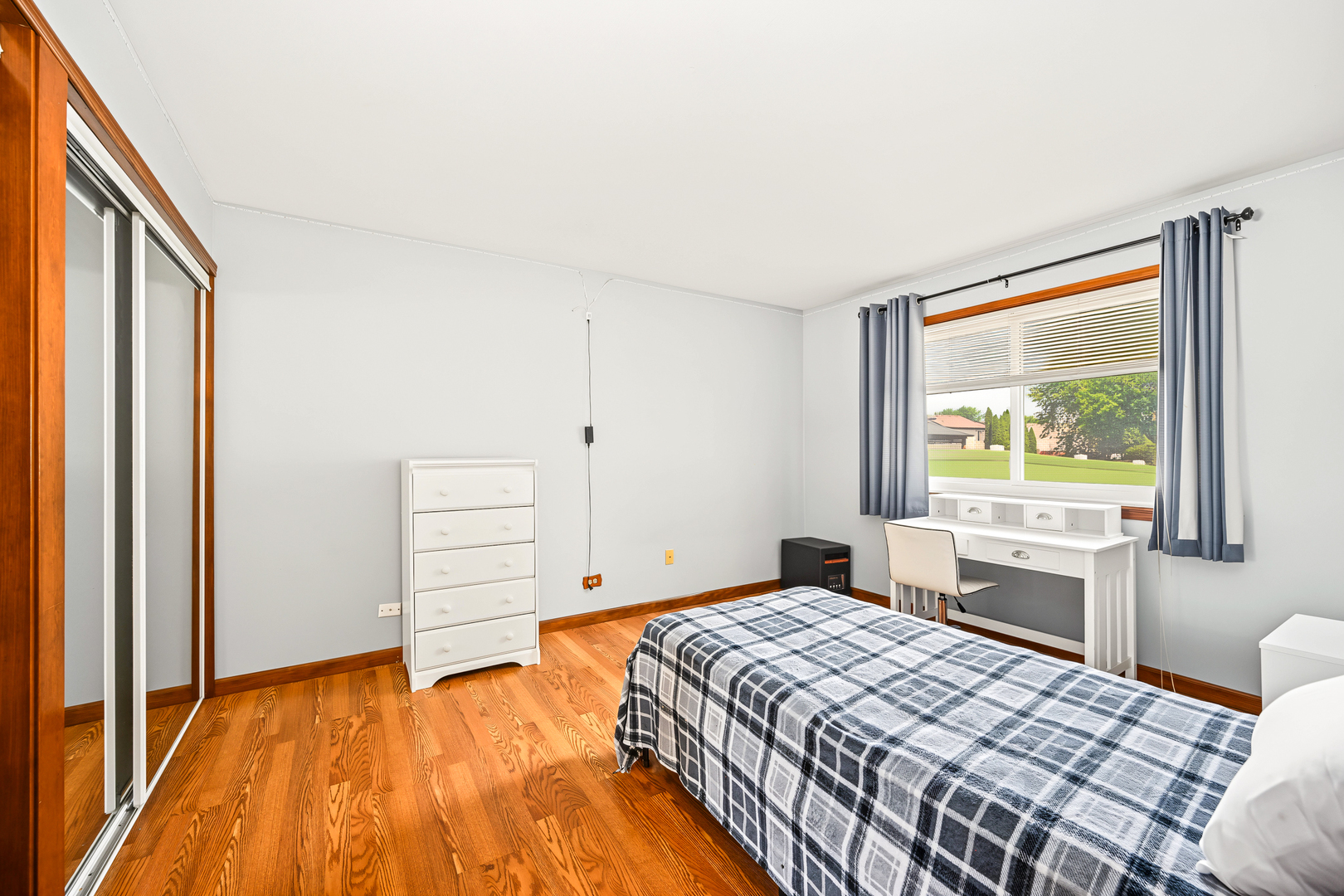 1293 Caribou Trail