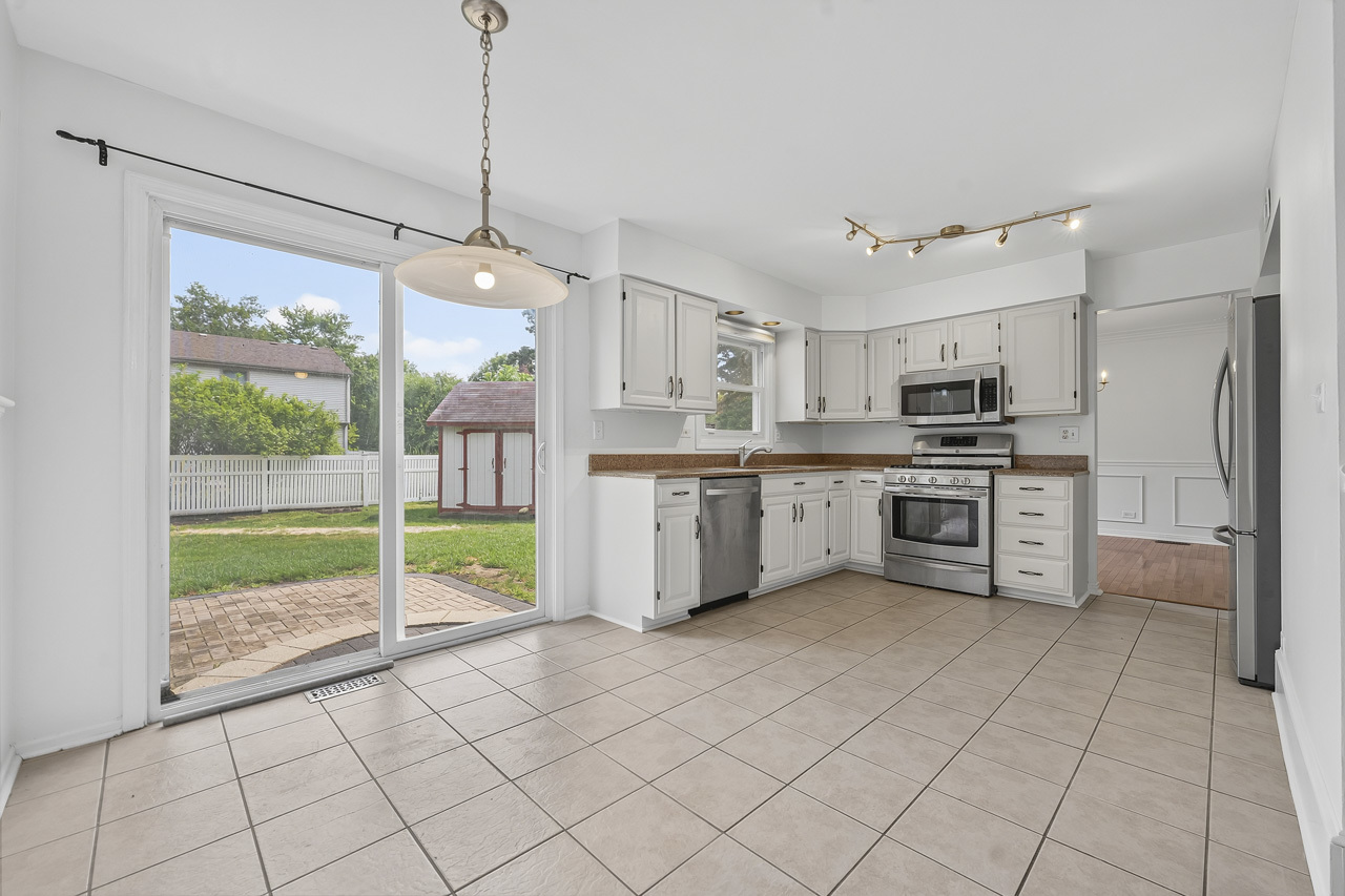 2158 Countryside Circle