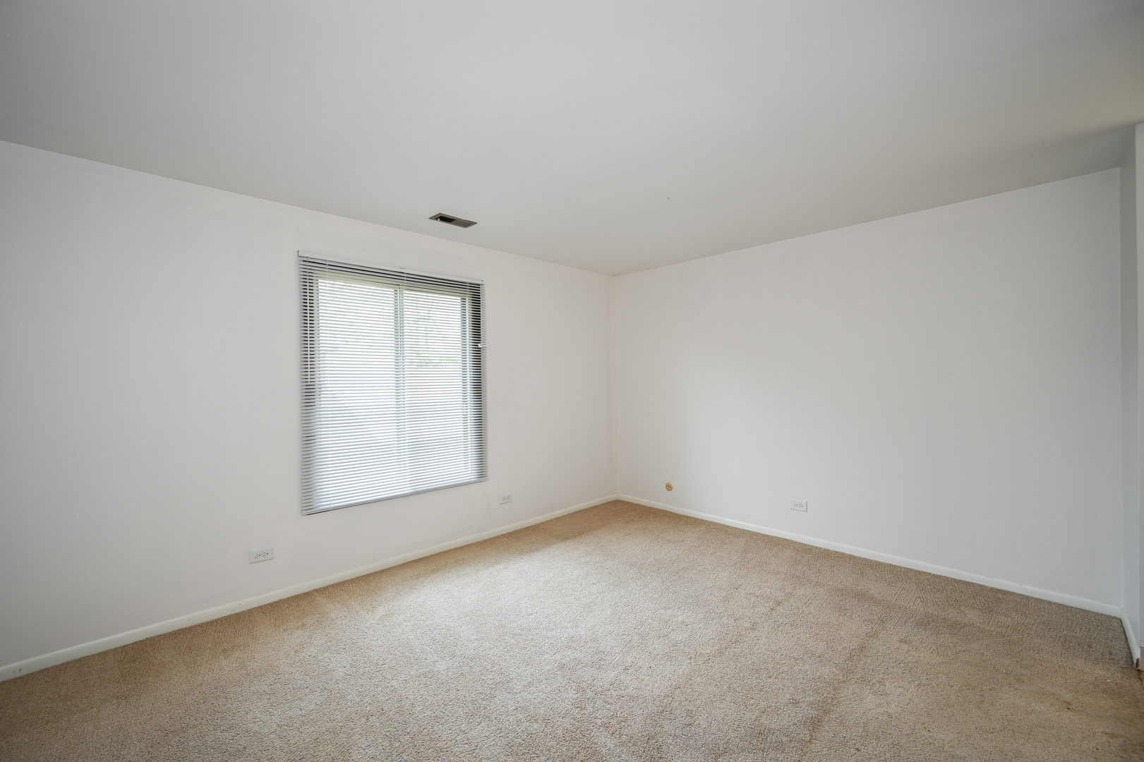 880 Johnstown Lane Unit: B