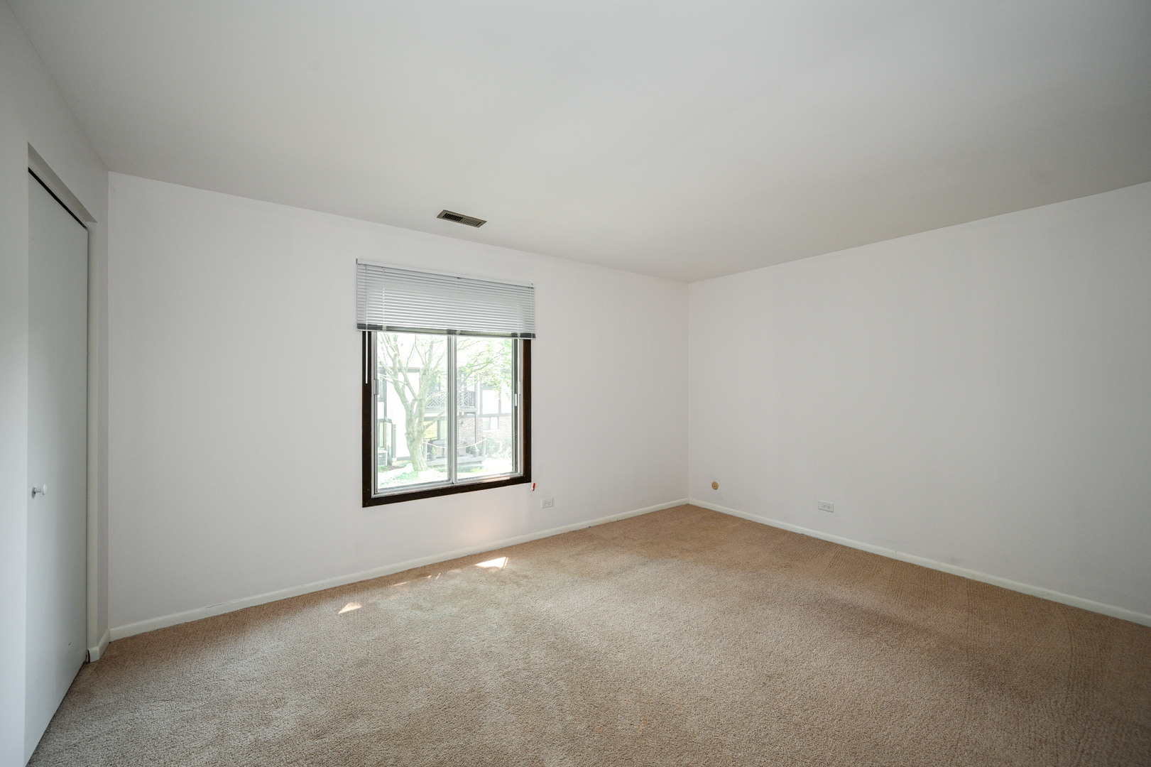 880 Johnstown Lane Unit: B