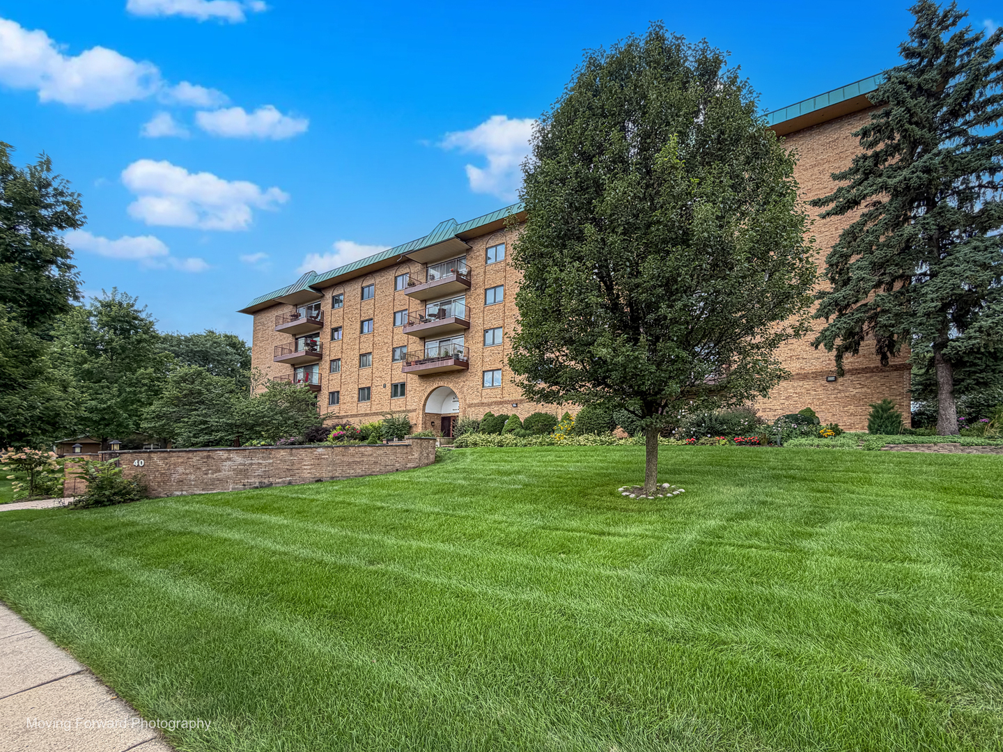 40 S Main Street Unit: 2C