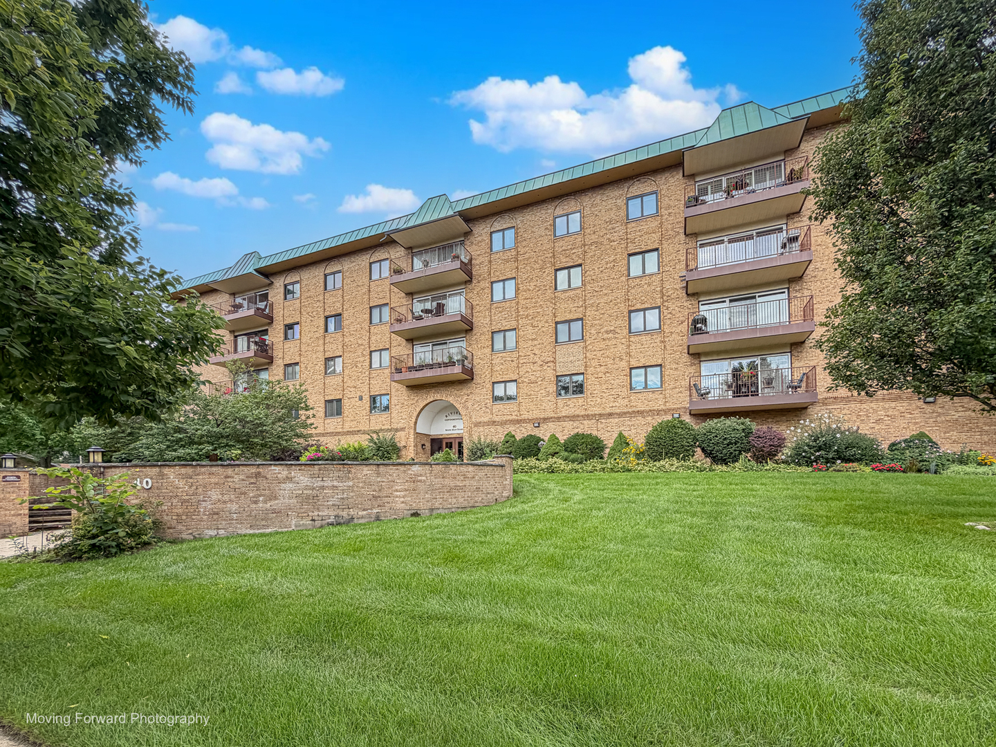 40 S Main Street Unit: 2C