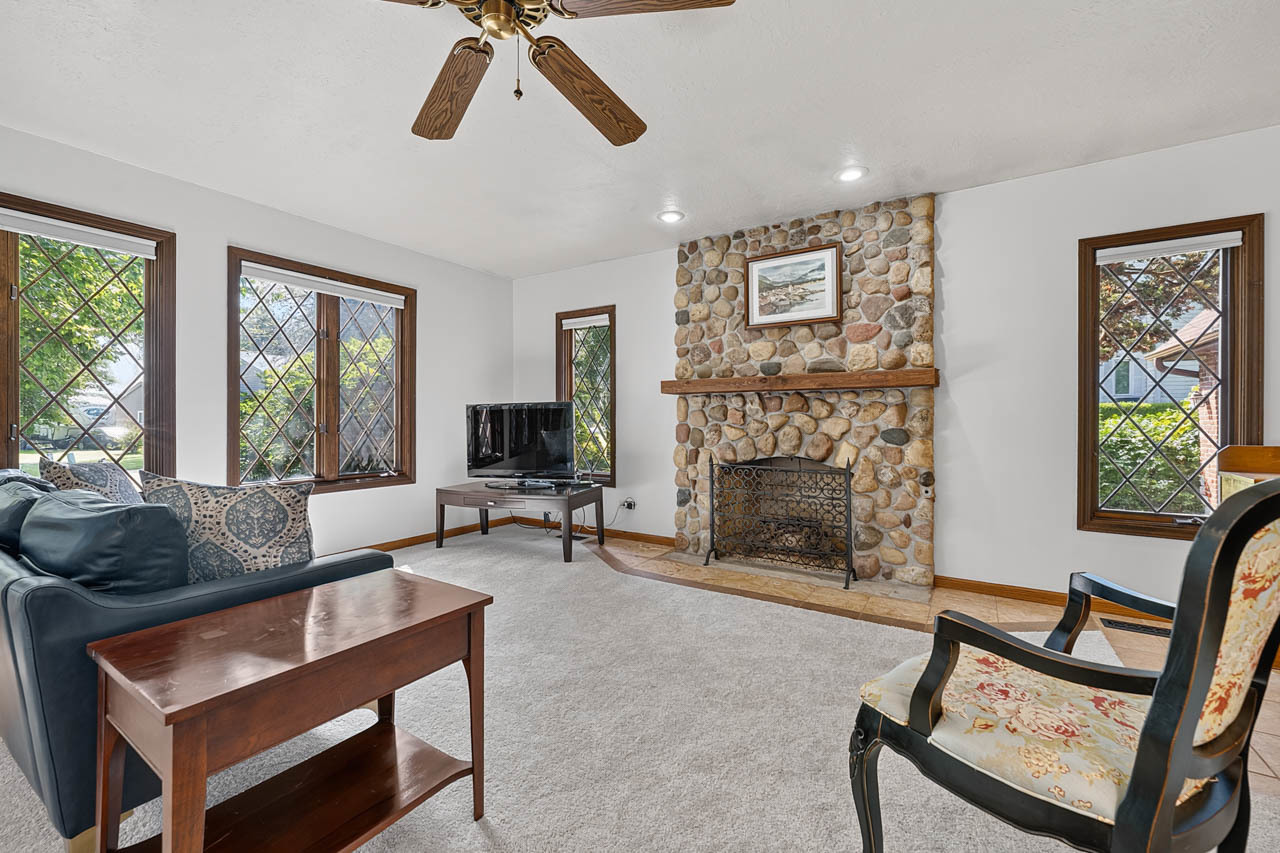 4511 Hanover Drive