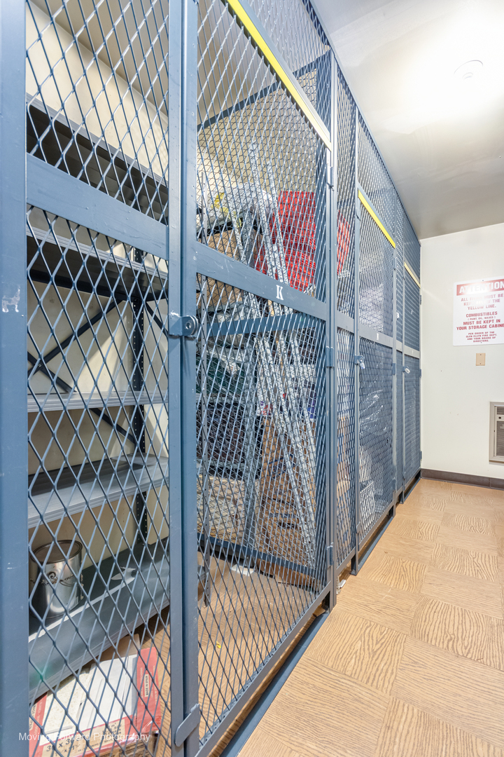 453 Raintree Drive Unit: 5K