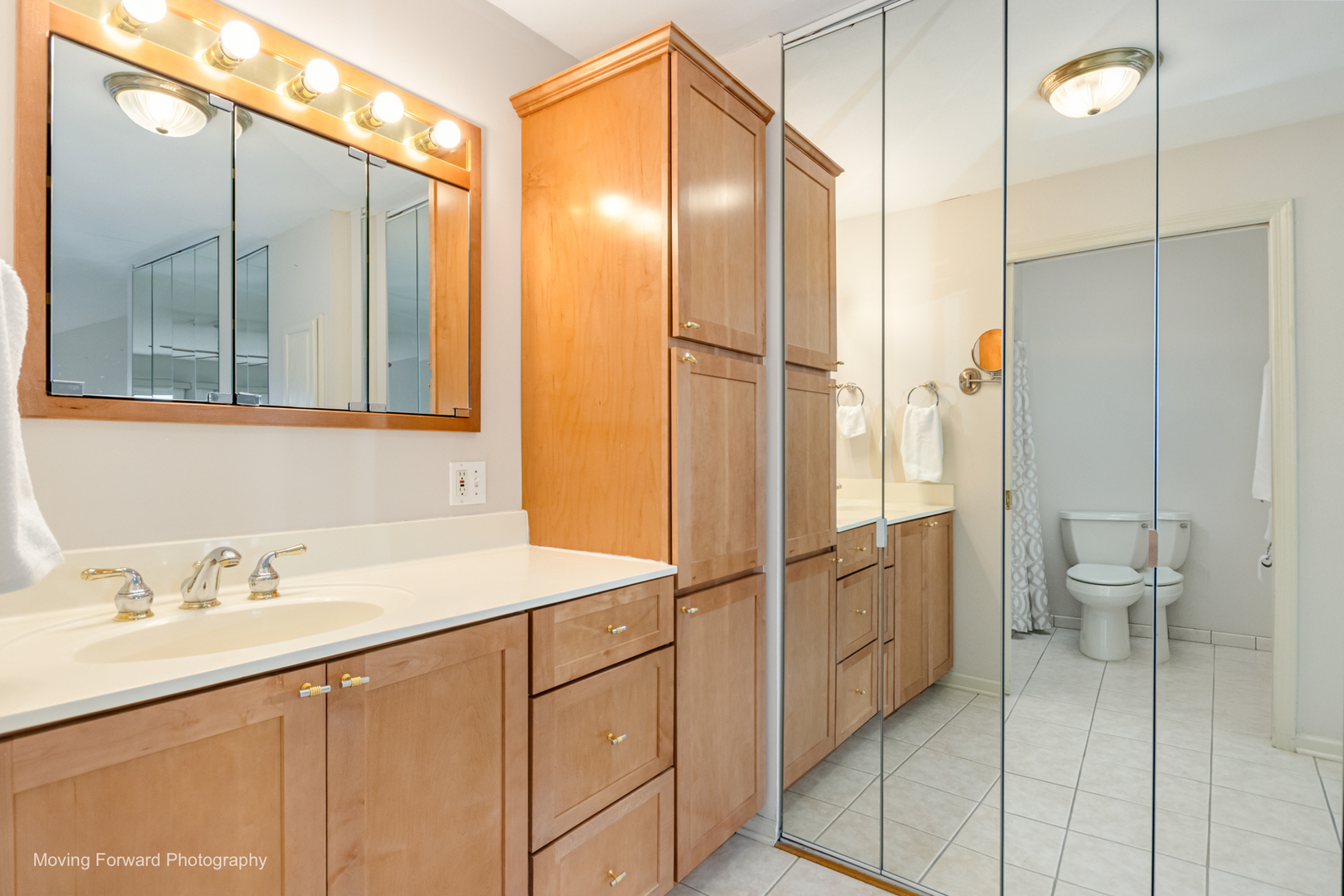 453 Raintree Drive Unit: 5K