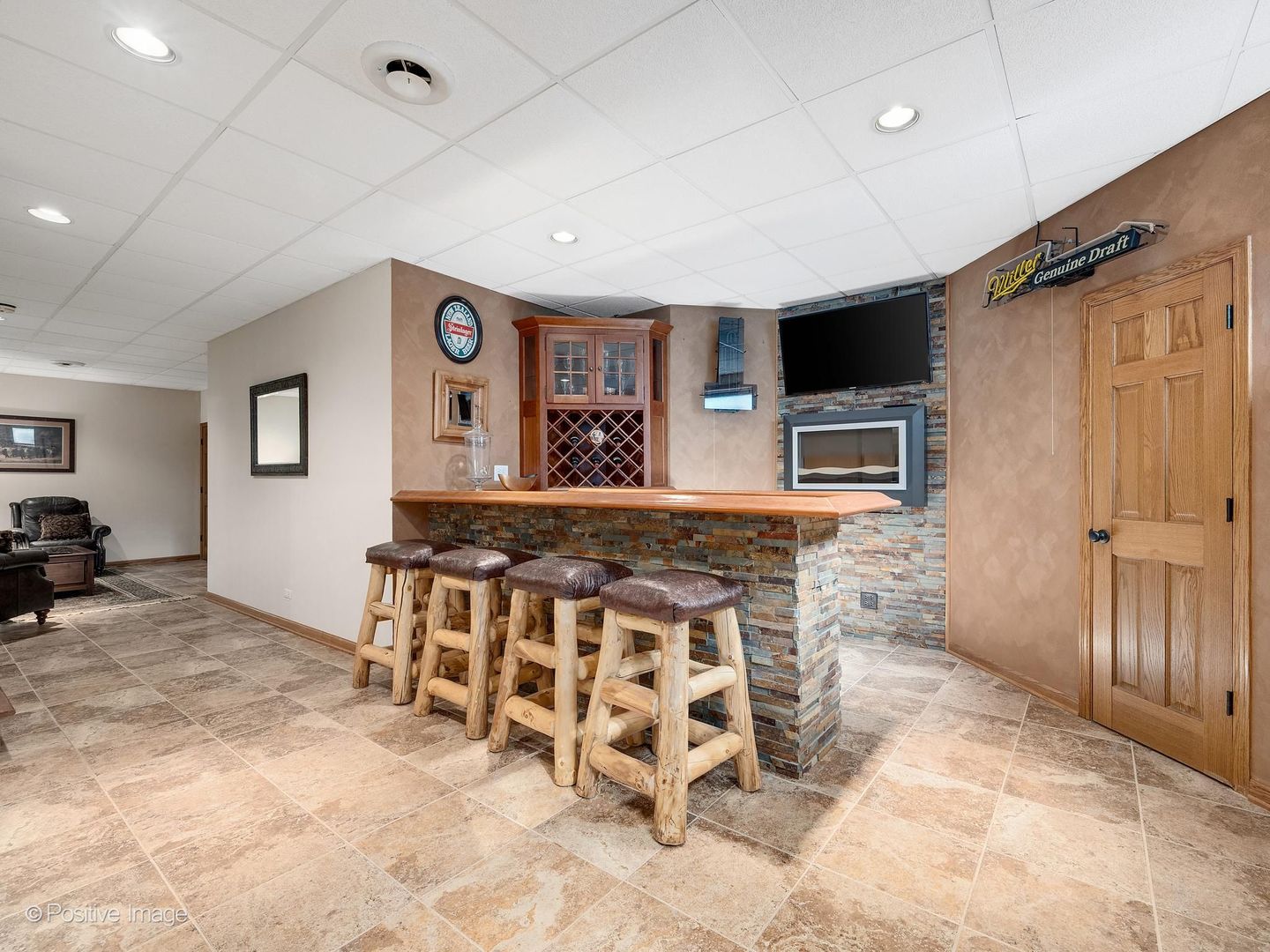 30W307 MAPLE TREE Lane