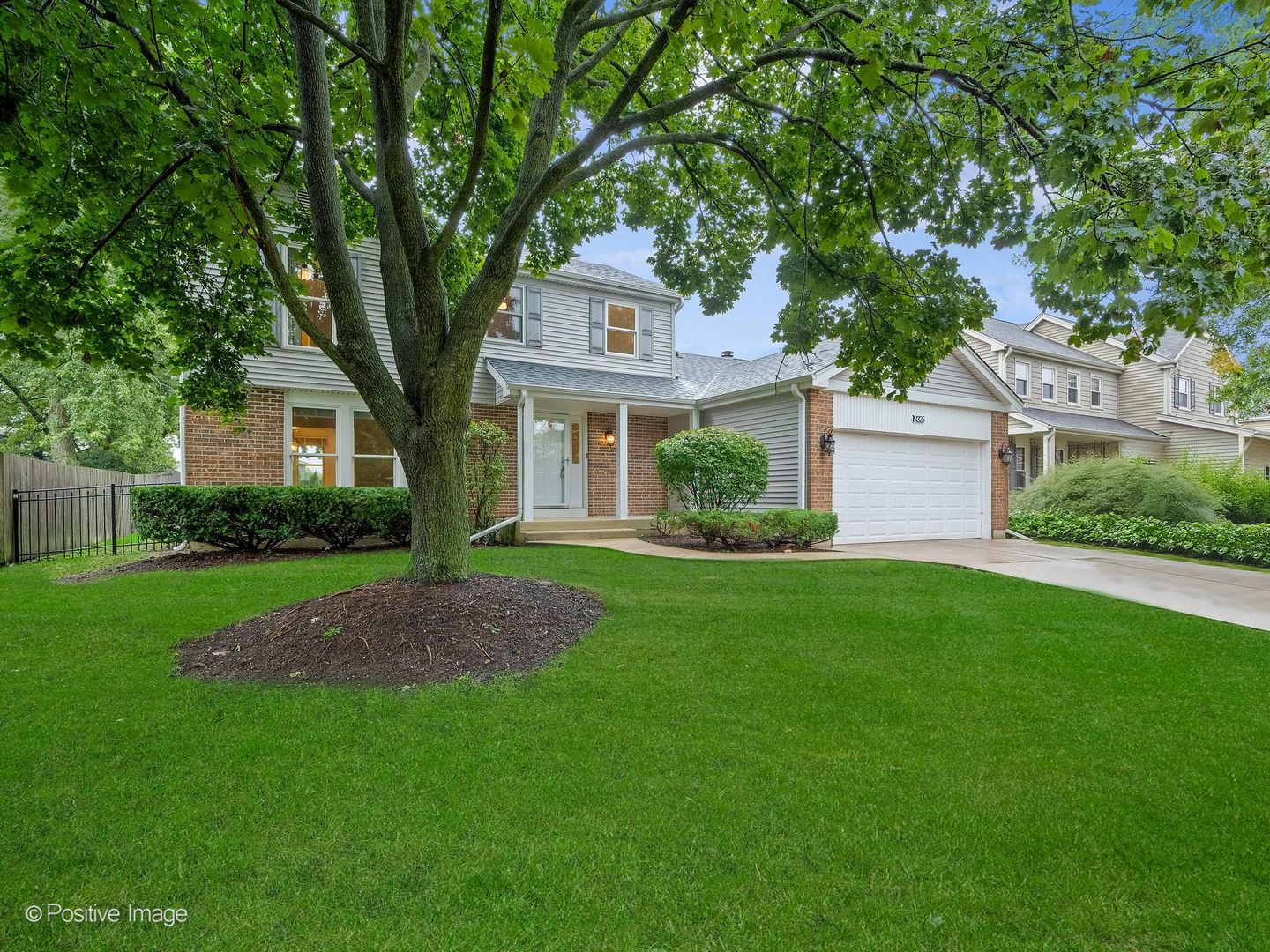 1N325 TAMARACK Drive