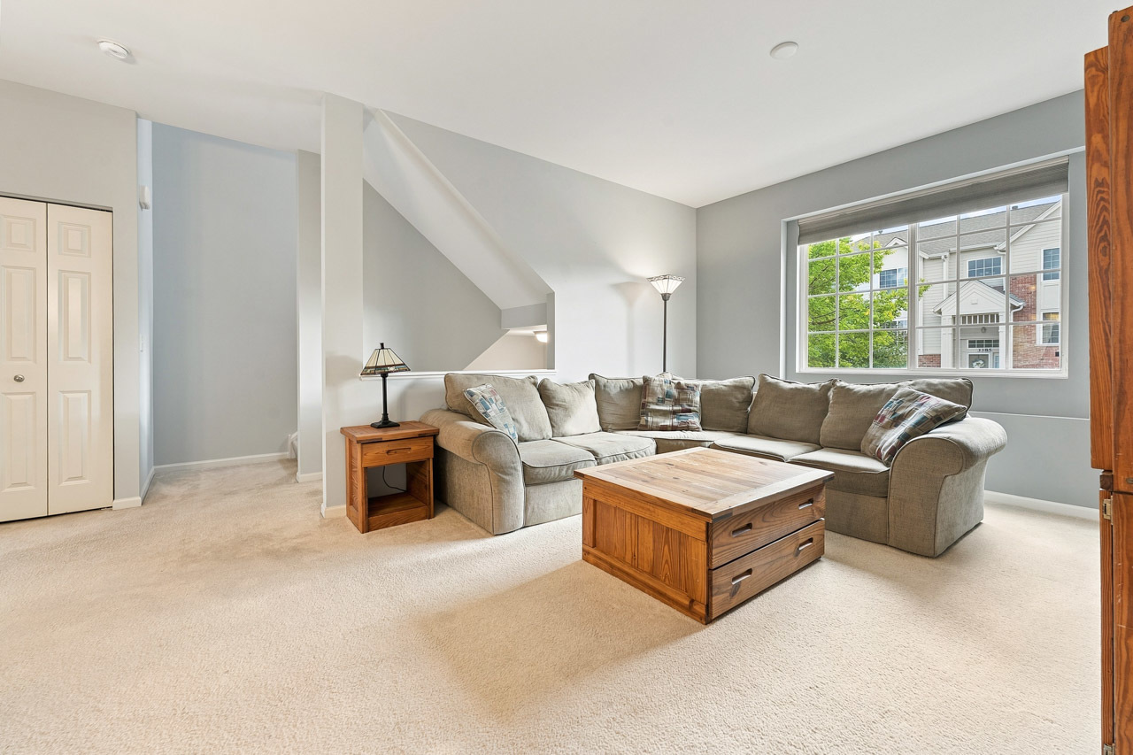 3382 Cameron Drive