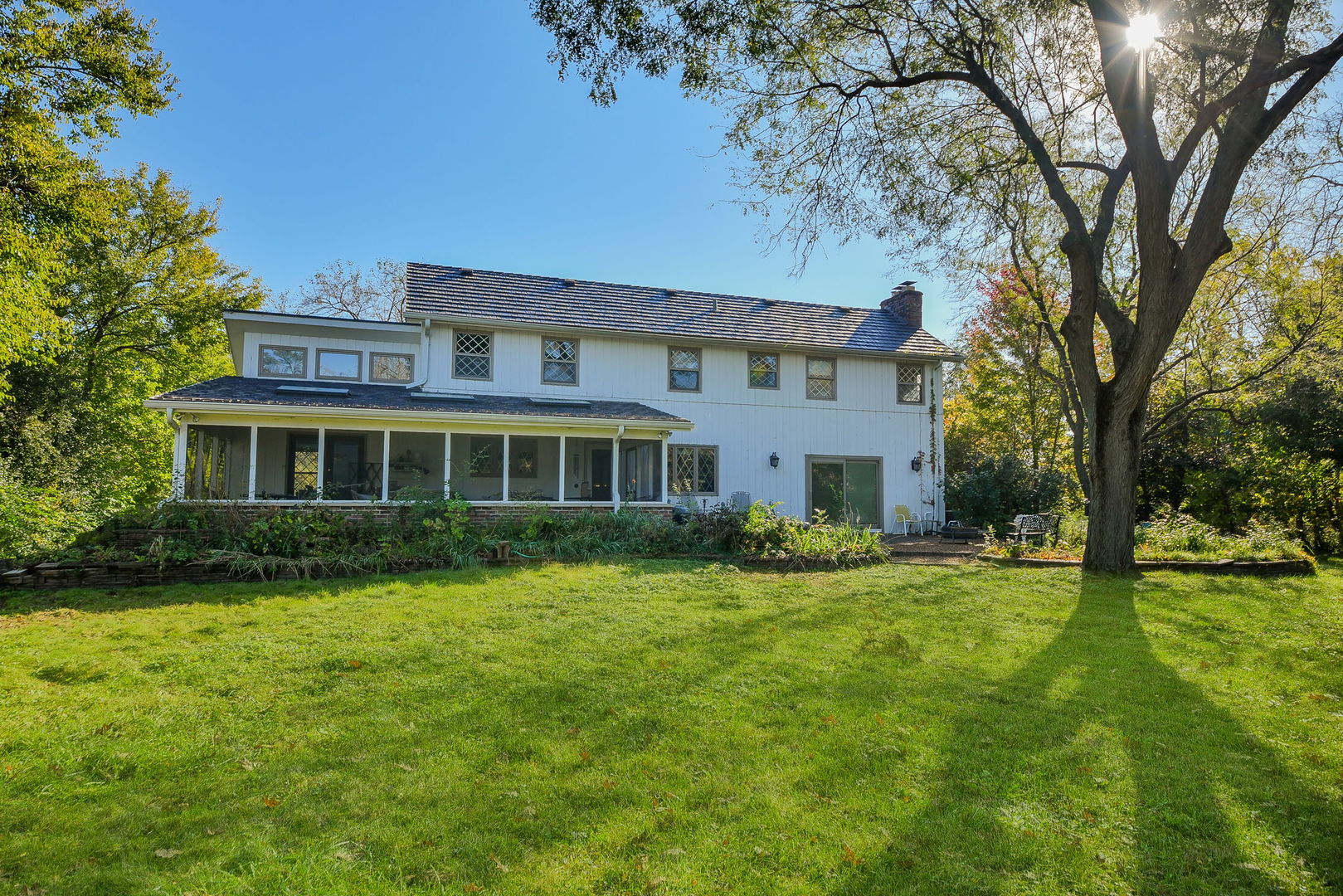 2S630 Williams Road