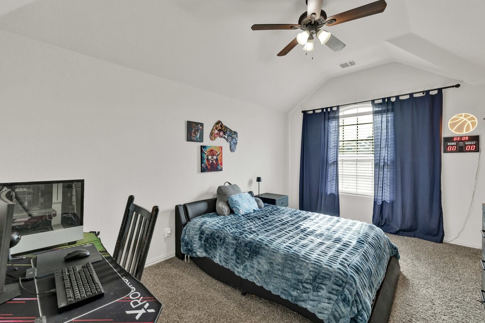 1405 Isaac Lane