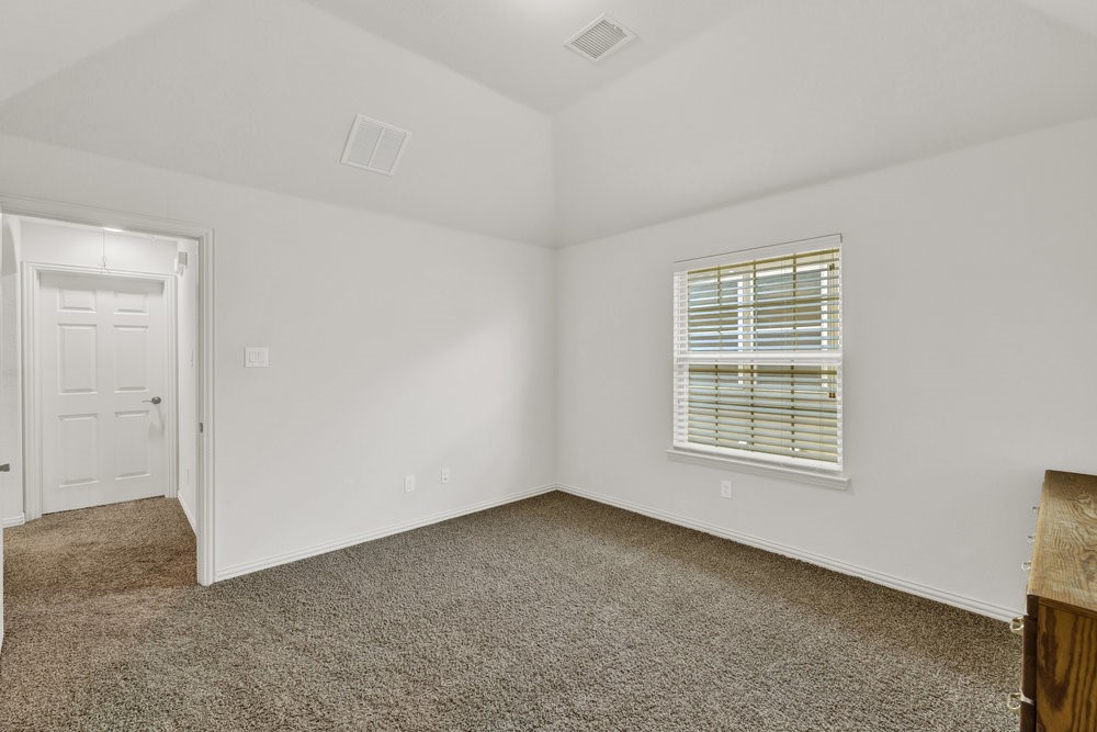 1405 Isaac Lane