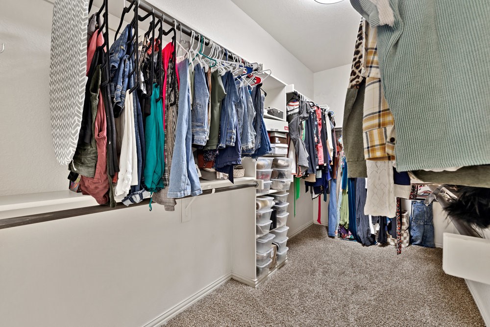 1405 Isaac Lane