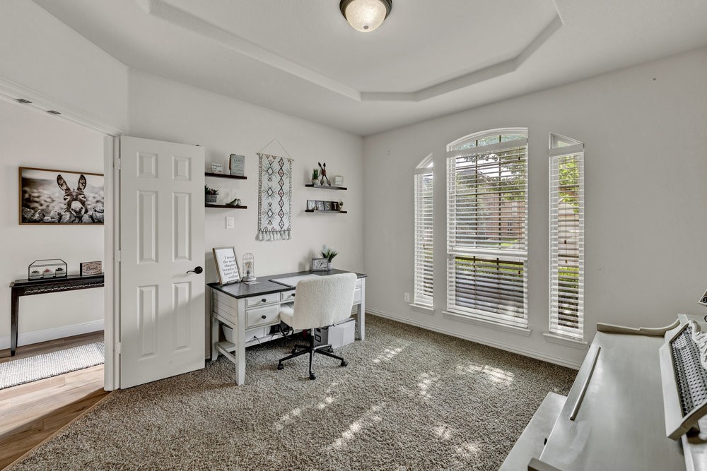1405 Isaac Lane