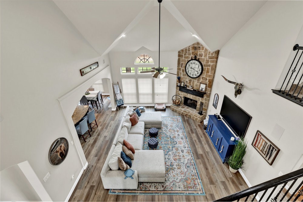 1405 Isaac Lane