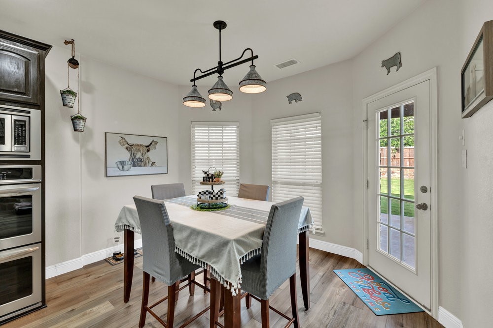 1405 Isaac Lane