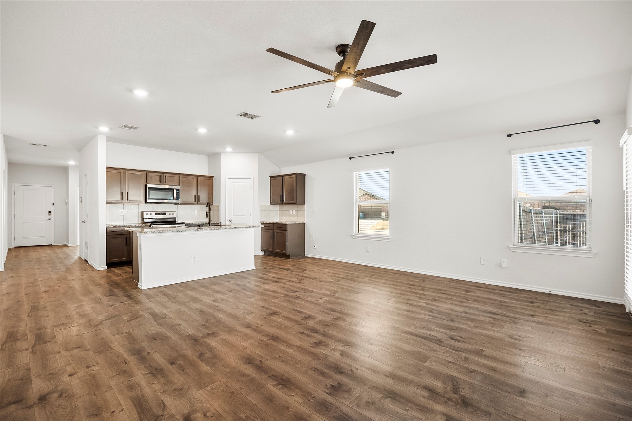 501 Farmhouse Lane