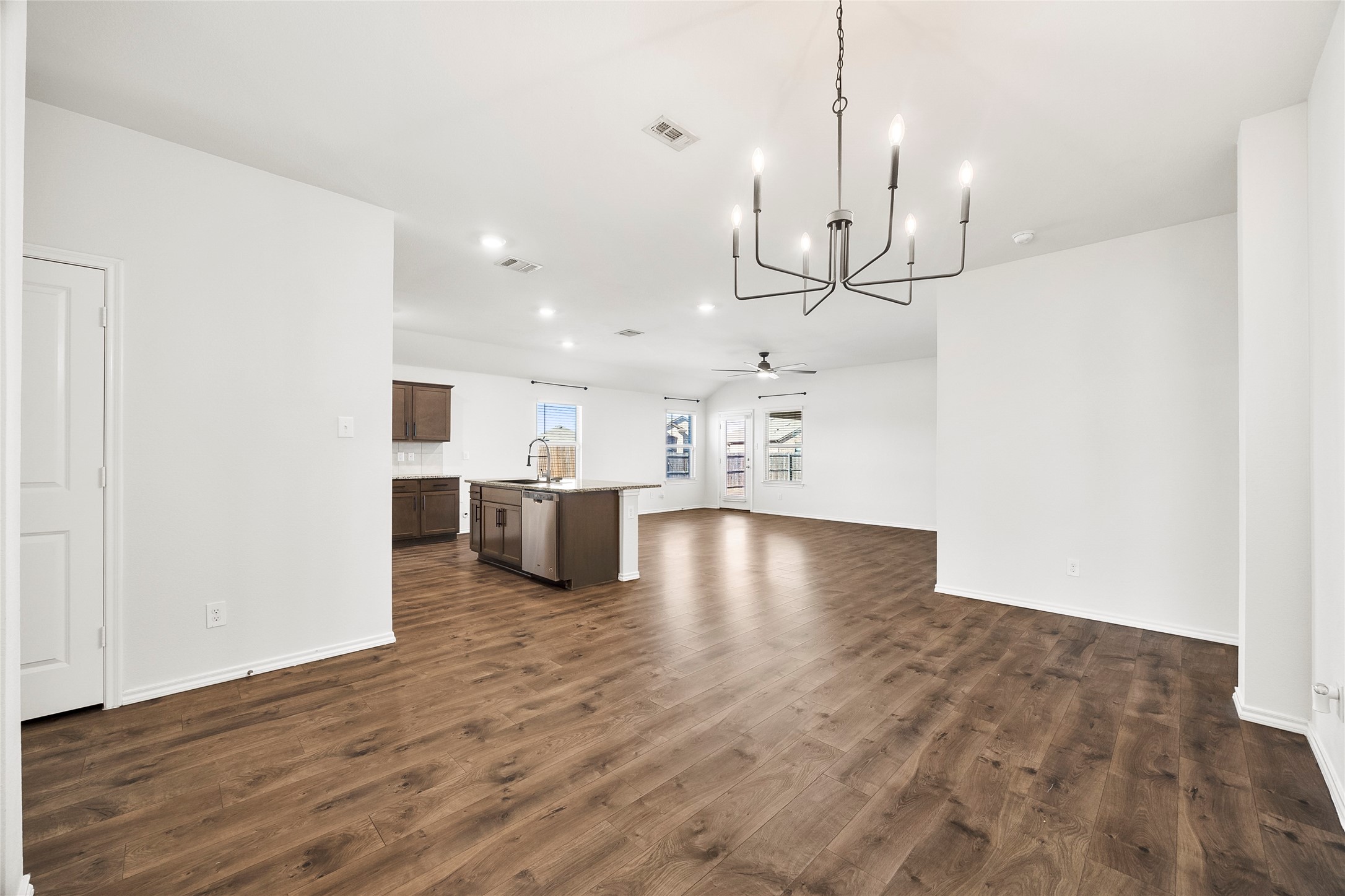 501 Farmhouse Lane