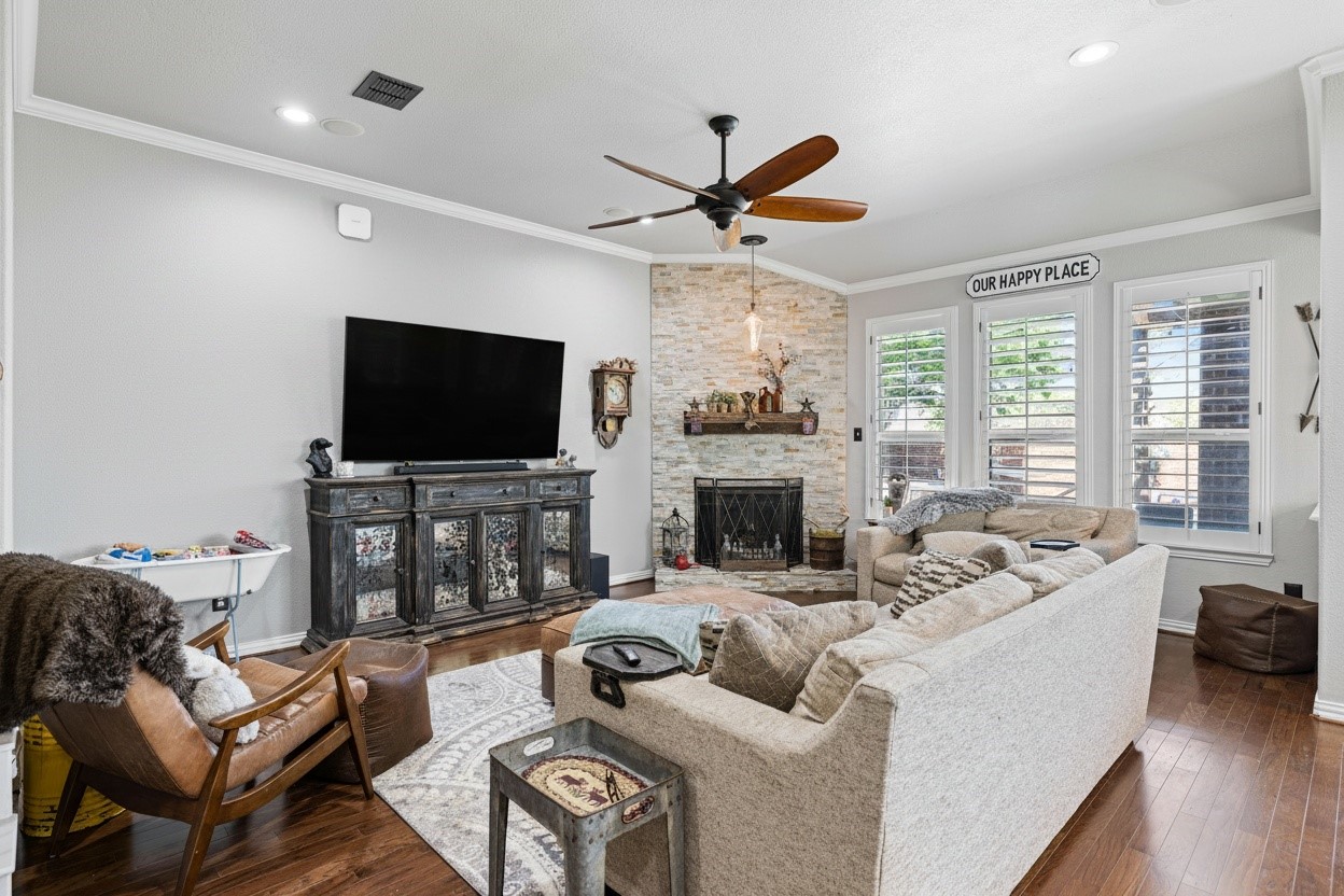 12012 Tobosa Circle