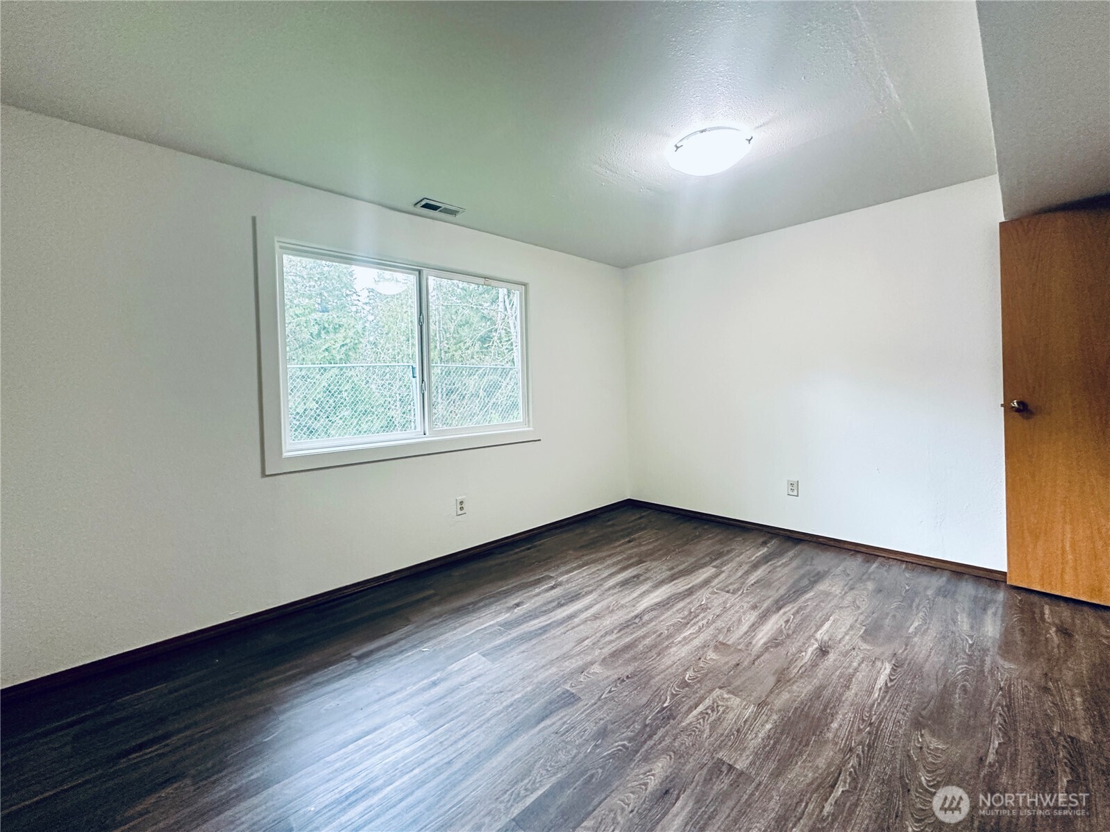 11704 132nd Avenue Ct E