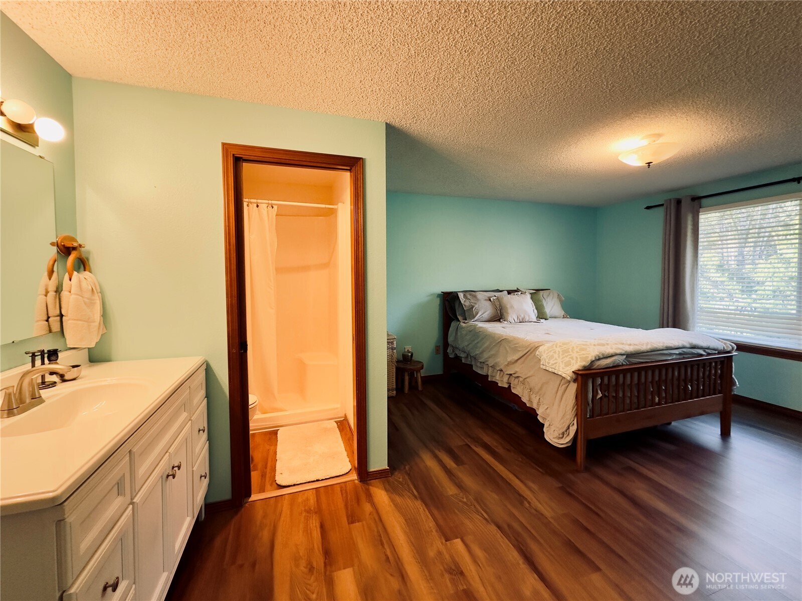 11704 132nd Avenue Ct E