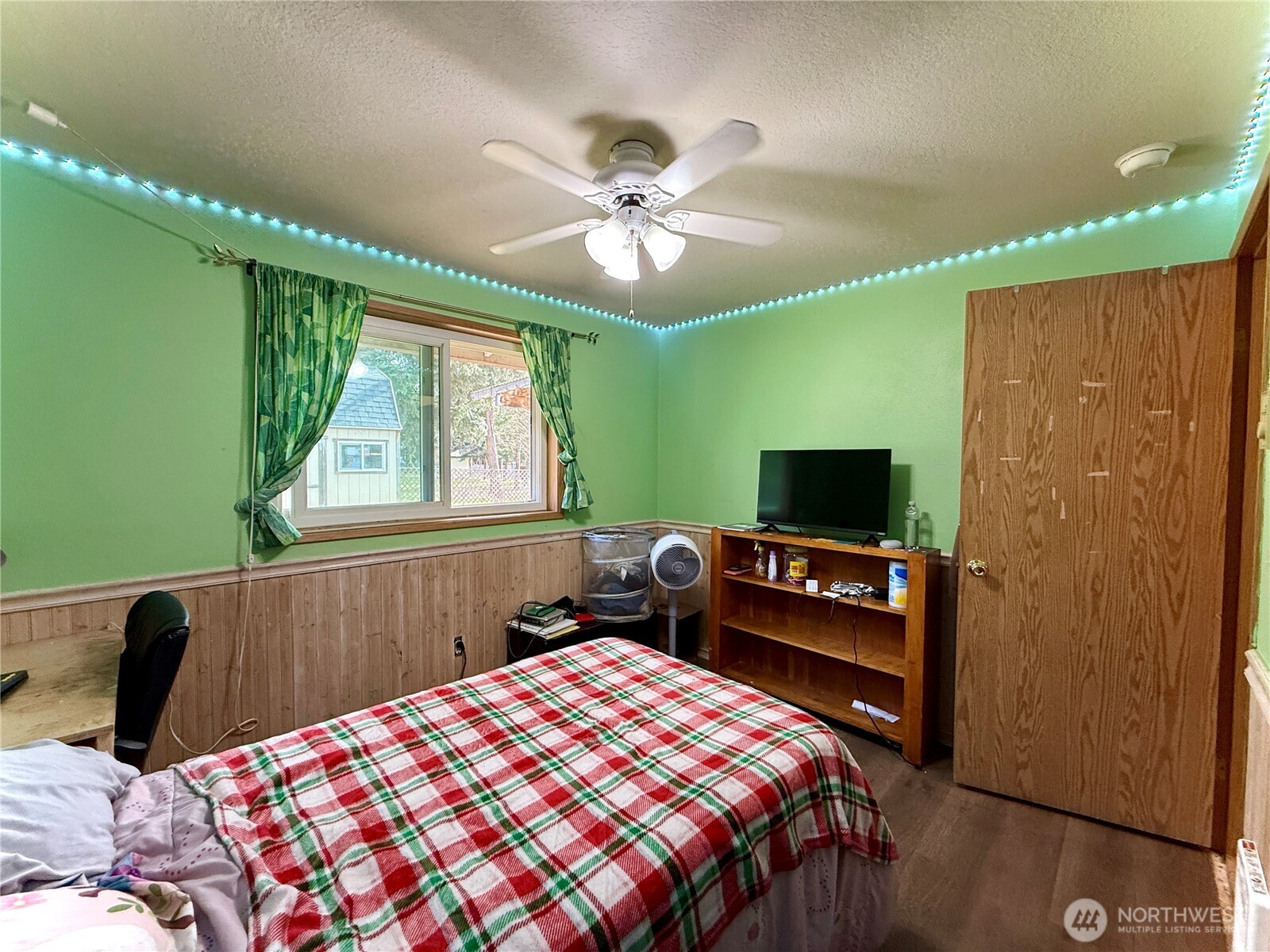 7703 NE 156th Avenue