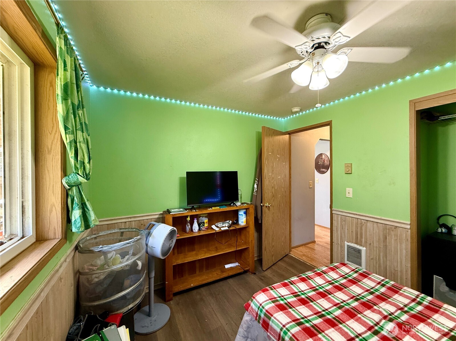 7703 NE 156th Avenue