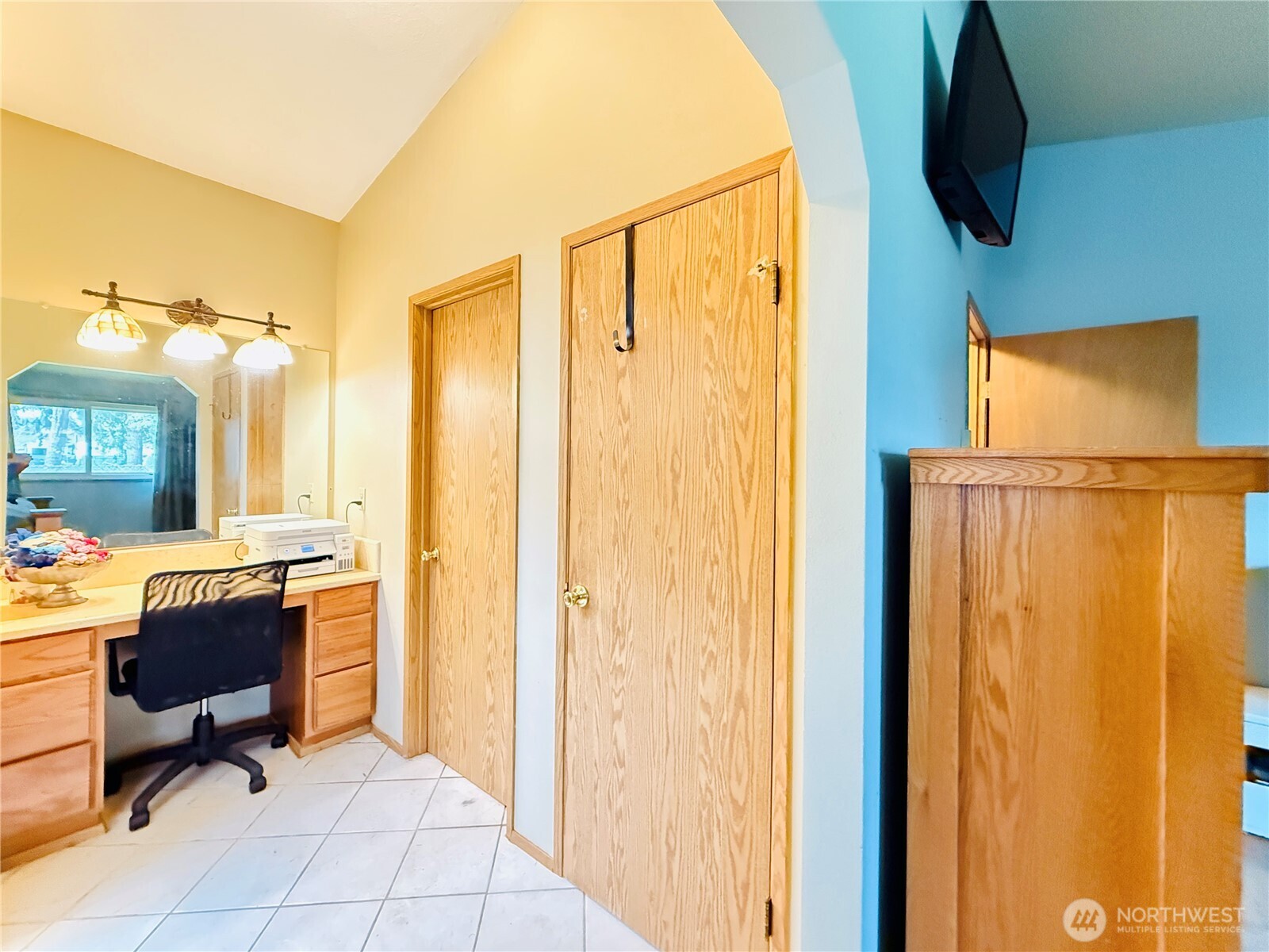 7703 NE 156th Avenue