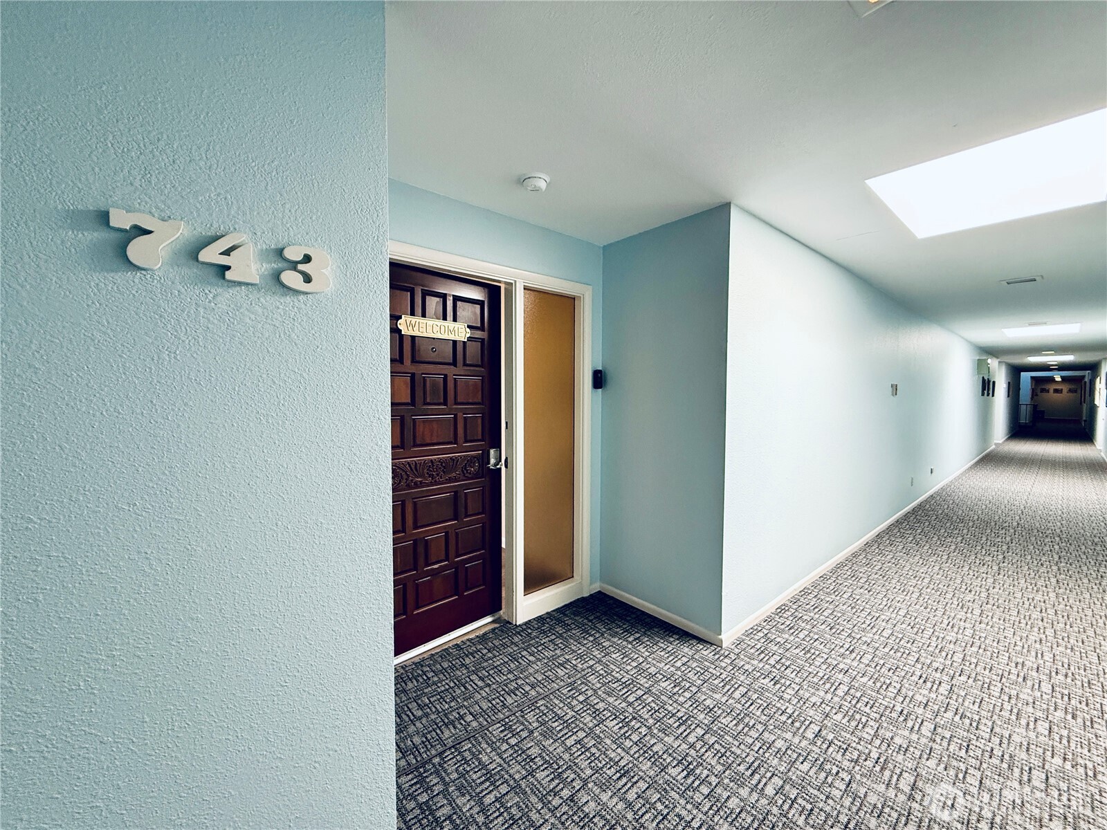 743 Marine View Drive Unit: 8