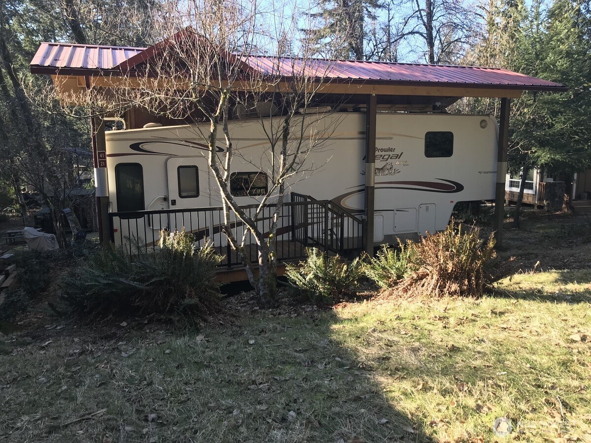 24607 Columbia Tie Road Unit: 41/21