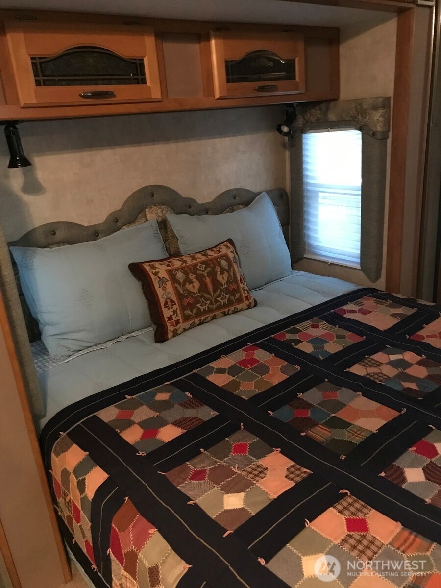 24607 Columbia Tie Road Unit: 41/21