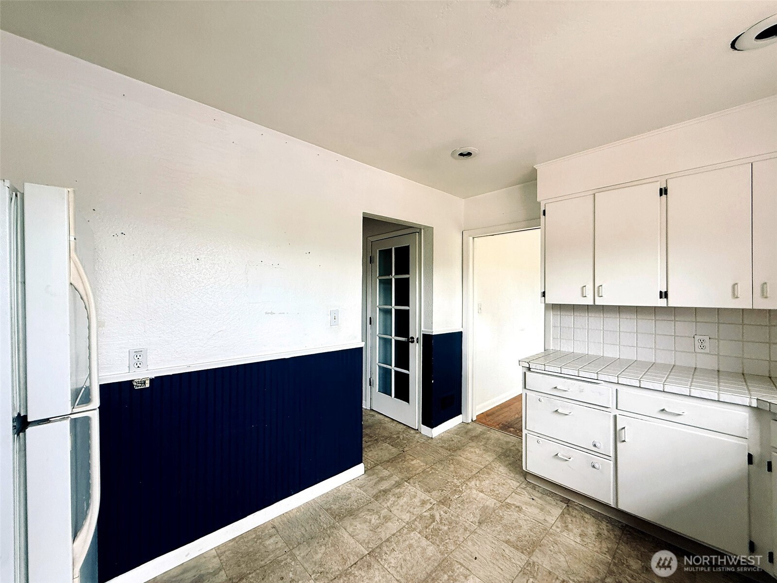 2827 Ocean Beach Highway