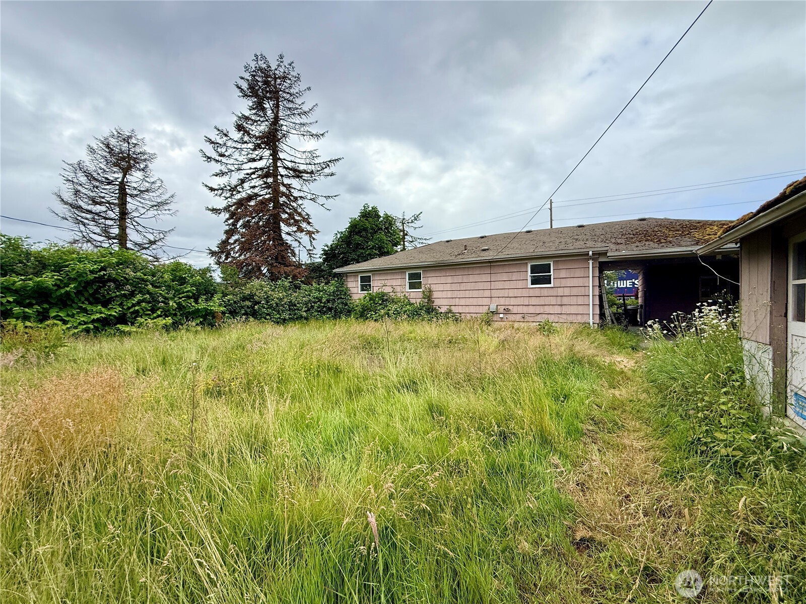 2827 Ocean Beach Highway